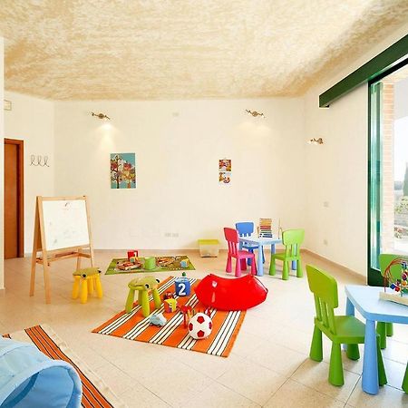 Apartment In Cecina Mare With Outdoor Pool 切齐纳的码头 外观 照片