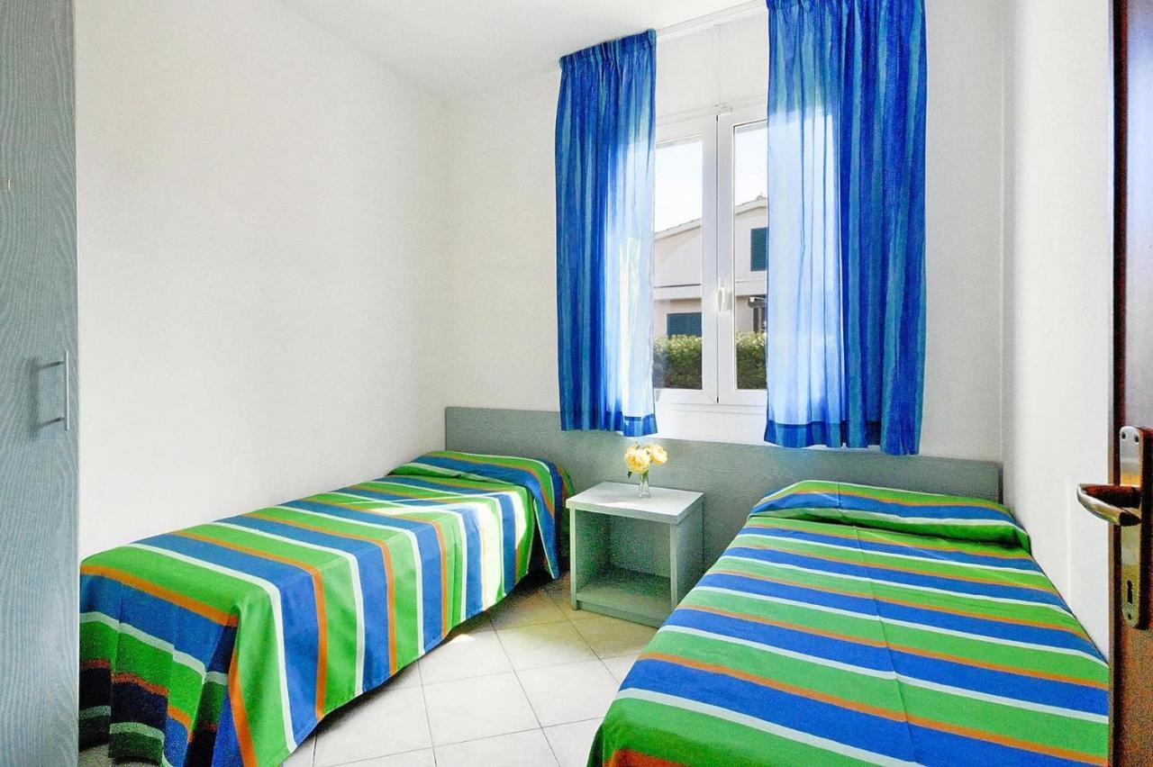 Apartment In Cecina Mare With Outdoor Pool 切齐纳的码头 外观 照片