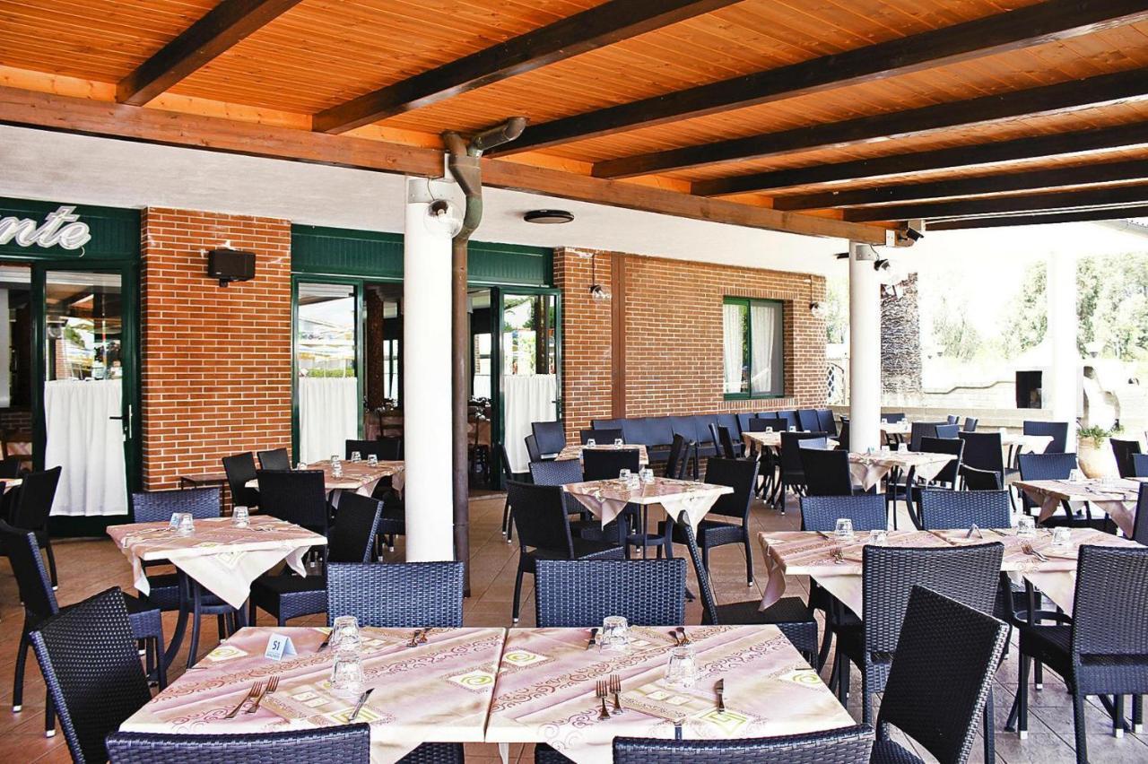 Apartment In Cecina Mare With Outdoor Pool 切齐纳的码头 外观 照片
