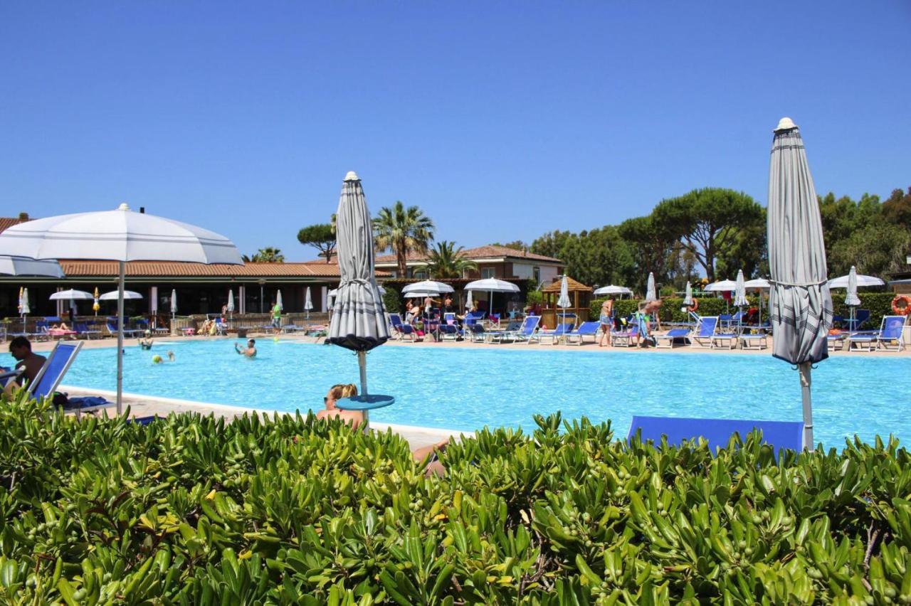Apartment In Cecina Mare With Outdoor Pool 切齐纳的码头 外观 照片