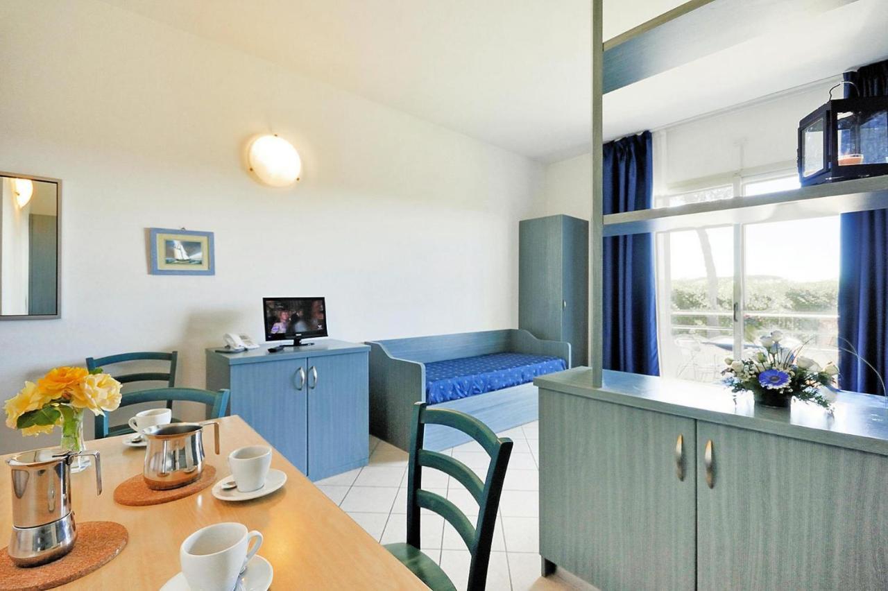 Apartment In Cecina Mare With Outdoor Pool 切齐纳的码头 外观 照片